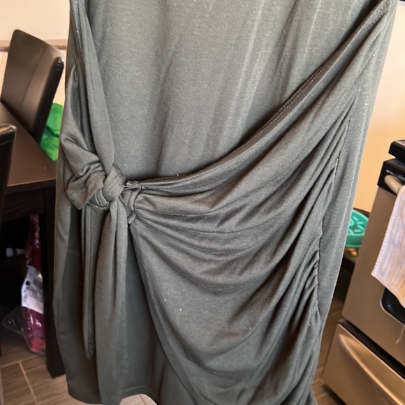 Never worn olive green T-shirt dress with Front pleating. - Picture 3 of 3